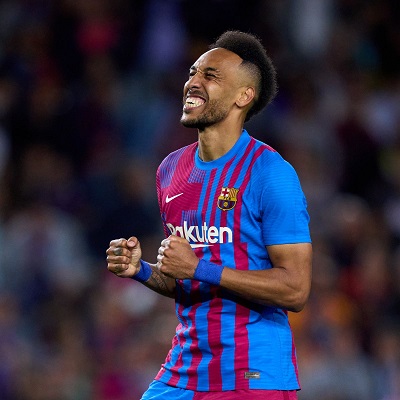Aubameyang  exempted from  Barca wage cut