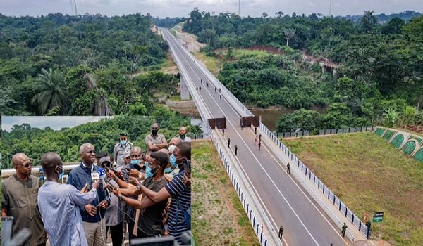 Nigeria Cameroon bridge 2